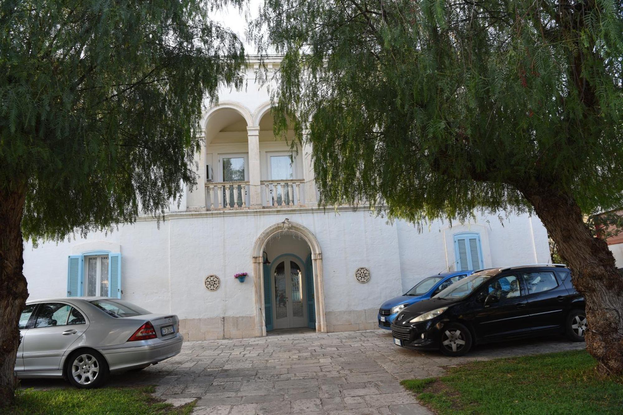 Bed and Breakfast Villino Tronchetto Bianco Mola di Bari Exterior foto